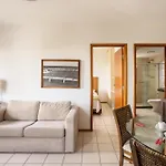 Flat Metropolis Ilha do Leite by Easy Home